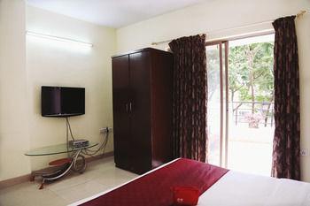 פונה Oyo Apartments Kalyani Nagar מראה חיצוני תמונה